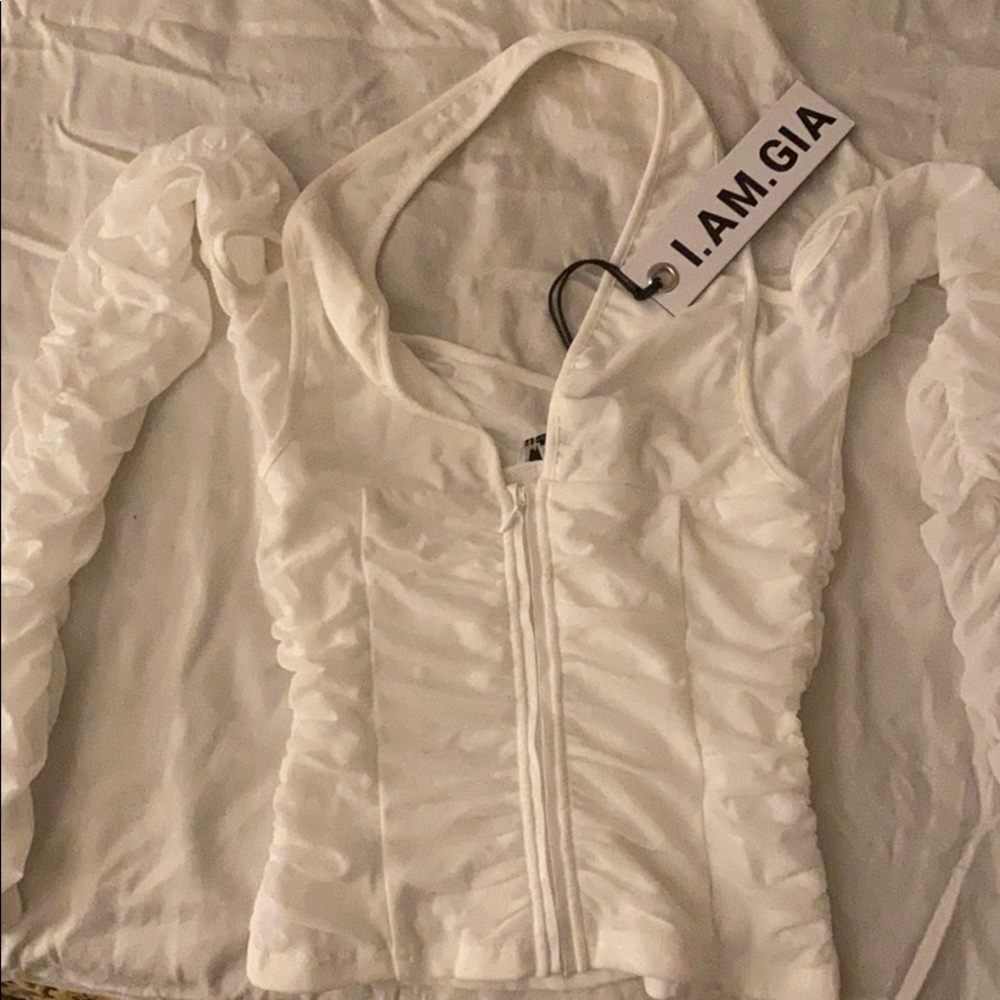 I AM GIA Diego top white